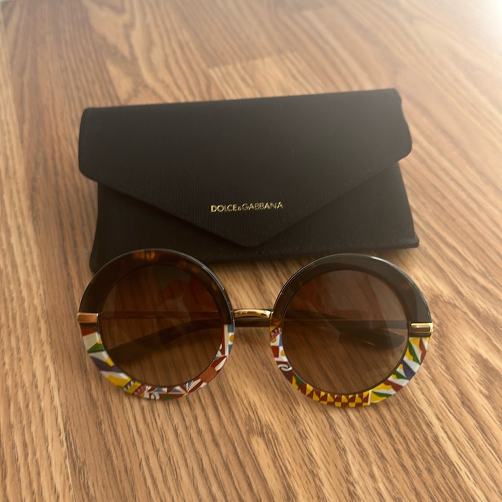 Dolce & Gabbana a new sunglasses